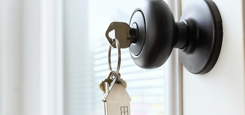 Bifold Door Knob Replacement in Gridley, California